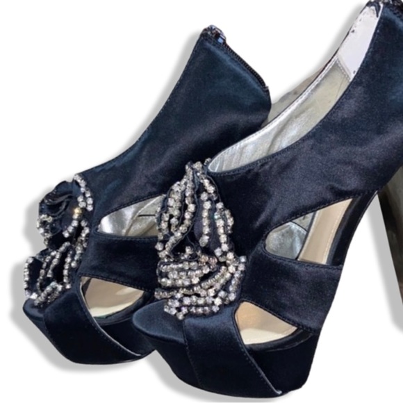 Woman's Black Satin Heels, Rhinestone's Chunky Heels,Halston Party Mirrored Heel - Picture 4 of 6